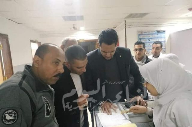 عبد العاطي يقوم بمرور مفاجئ على مستشفى بلقاس المركزي