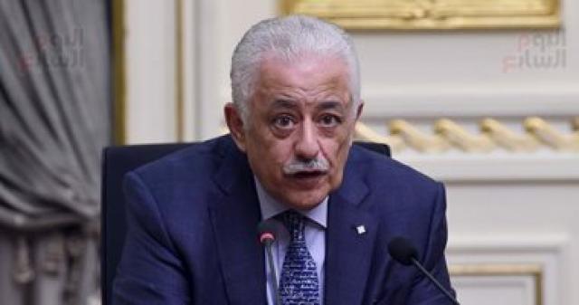 التنسيق بين وزارتى التربية والتعليم والتعليم العالى  فيما يخص الطلبة المؤجلين وطلبة العام الحالى