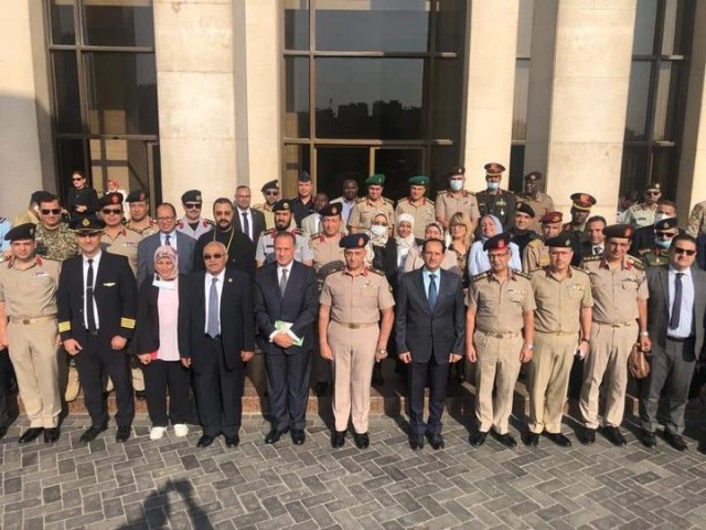 مساعدا وزير الخارجية للشئون العربية والأفريقية يستقبلان وفد كلية الدفاع الوطني