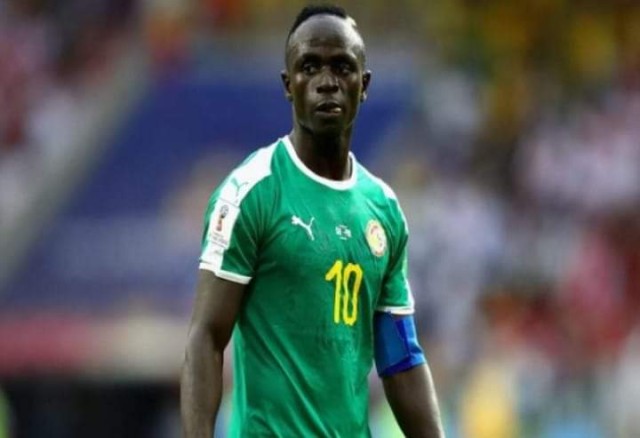 ساديو ماني يتعرض لإصابة قوية مع منتخب السنغال 