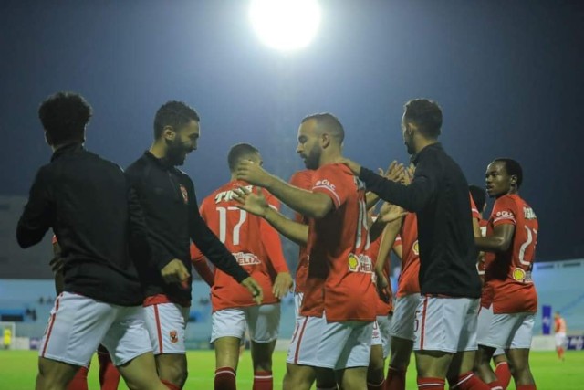 موسيماني يعلن قائمة الأهلي لمباراة سموحة 