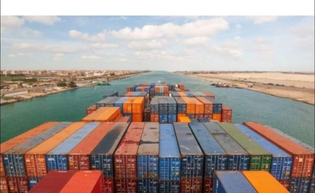 وزير المالية: تعديل بعض فئات التعريفة الجمركية تشجيعًا للصناعة الوطنية وزير المالية: تعديل بعض فئات التعريفة الجمركية تشجيعًا للصناعة الوطنية