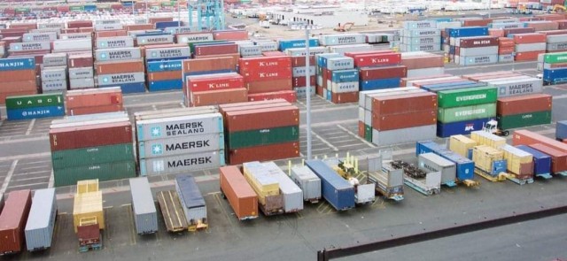 مصر تخطط لتحقيق 10 مليارات دولار صادرات إلى أفريقيا بحلول 2025 مصر تخطط لتحقيق 10 مليارات دولار صادرات إلى أفريقيا بحلول 2025