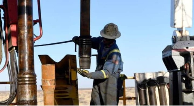 النفط يصعد مع احتمال وقف ”أوبك+” زيادة الإمدادات النفط يصعد مع احتمال وقف ”أوبك+” زيادة الإمدادات