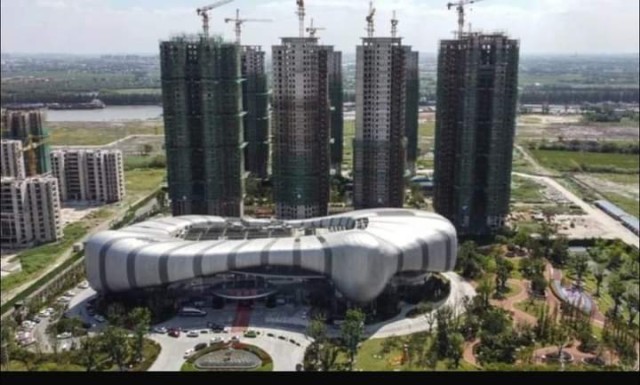 فيتش :الأزمة المالية لشركات البناء الصينية قد تستمر لشهور فيتش :الأزمة المالية لشركات البناء الصينية قد تستمر لشهور