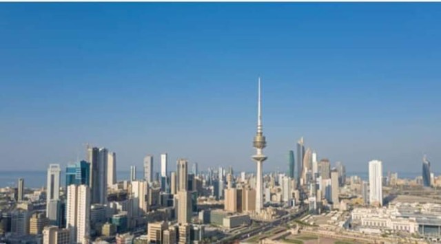 الكويت تحظر استيراد منتجات من فرنسا وإيران الكويت تحظر استيراد منتجات من فرنسا وإيران