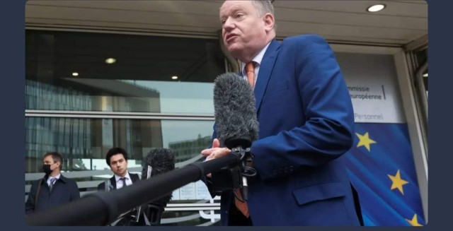 بريطانيا:وزير بريكست يستقيل ويضع بوريس جونسون في أزمة بريطانيا:وزير بريكست يستقيل ويضع بوريس جونسون في أزمة