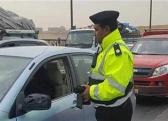 الداخلية ضبط عدد 7338 شخص لعدم إرتدائهم الكمامات الواقية خلال 24 ساعة