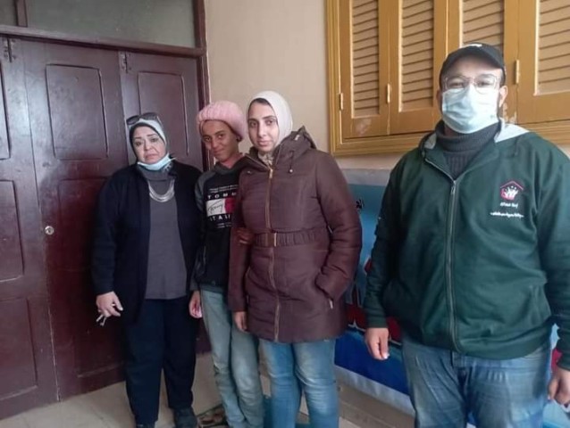 وزيرة التضامن الاجتماعي توجه بسرعة إنقاذ ٣ مواطنين بلا مأوى بينهم سيدتان بالقاهرة والإسكندرية