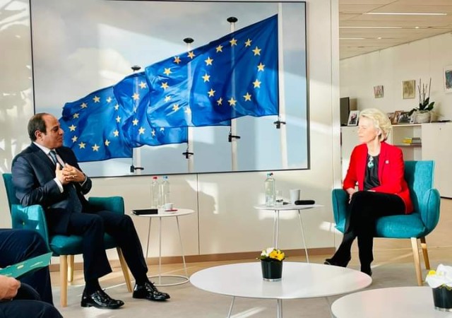 الرئيس السيسي يلتقي مع رئيسة المفوضية الأوروبية 
