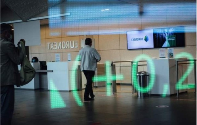 بورصات أوروبا تنخفض بضغط من أسهم البنوك بورصات أوروبا تنخفض بضغط من أسهم البنوك