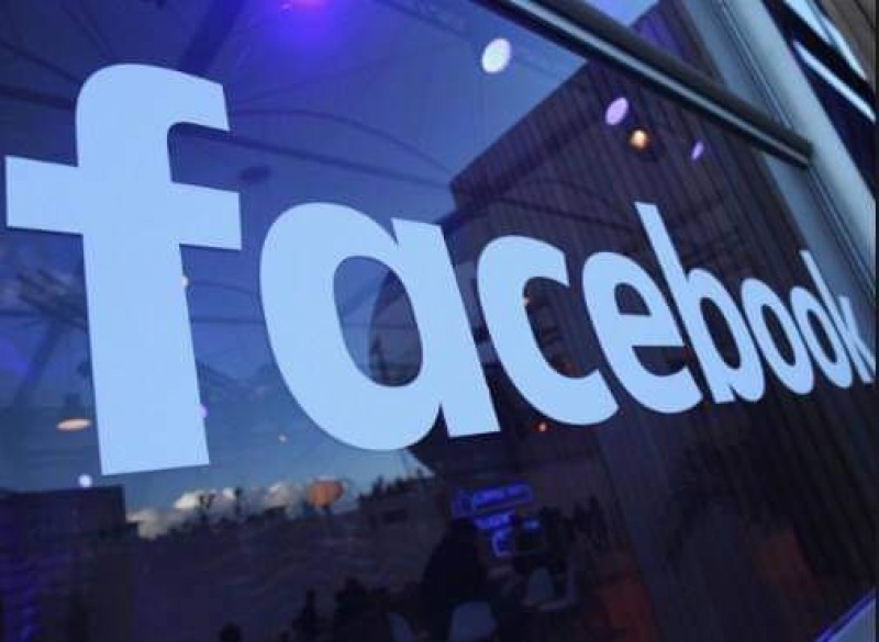 عاجل:  عطل يضرب منصة فيسبوك وانستجرام