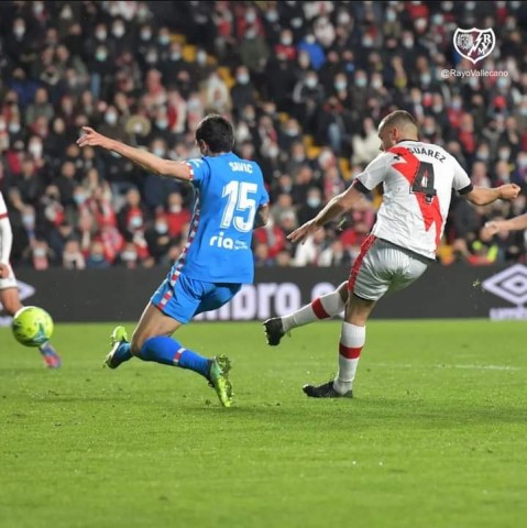 فوز مثير لاتلتيكو مدريد على رايو فاييكانو بالدورى الاسبانى