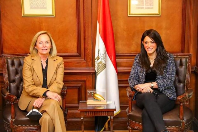 وزيرة التعاون الدولي تلتقي مديرة الوكالة الأمريكية للتنمية الدولية في مصر