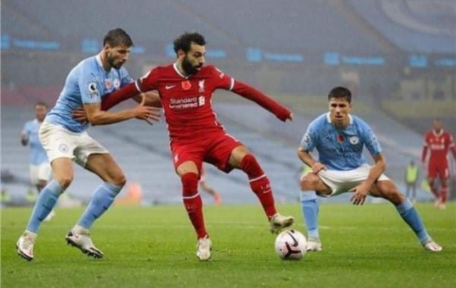 أبرزها ليفربول ضد مانشستر سيتي .. مواعيد مباريات اليوم والقنوات الناقلة