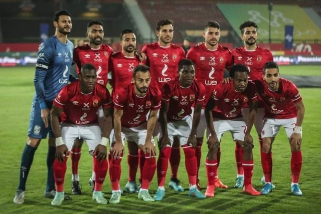 دوري أبطال إفريقيا| موسيماني يعلن قائمة الأهلي استعدادًا لمباراة الرجاء