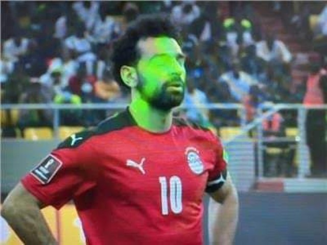 محمد صلاح والليزر