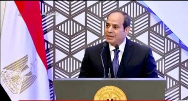 الرئيس السيسي يصل إلى مقر افتتاح مشروع مستقبل مصر للإنتاج الزراعي