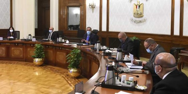 رئيس الوزراء يبحث إجراءات تنظيم قطاع التطوير العقاري في مصر