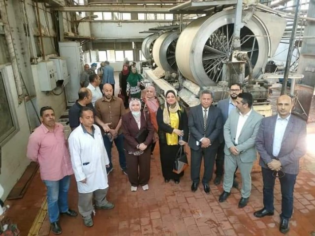 وفد جامعة حلوان في زيارة  لشركة السكر و الصناعات التكاملية المصرية بالحوامدية 