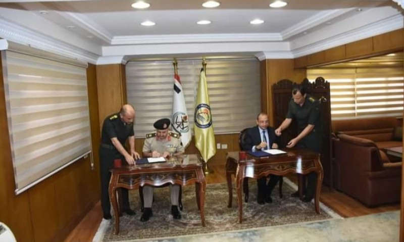 رئيس جامعة بني سويف يوقع بروتوكول تعاون مع قوات الدفاع الشعبي والعسكري