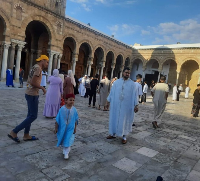 فرحة عيد الأضحى في تونس تكتمل بانحسار كورونا وعودة الزيارات العائلية