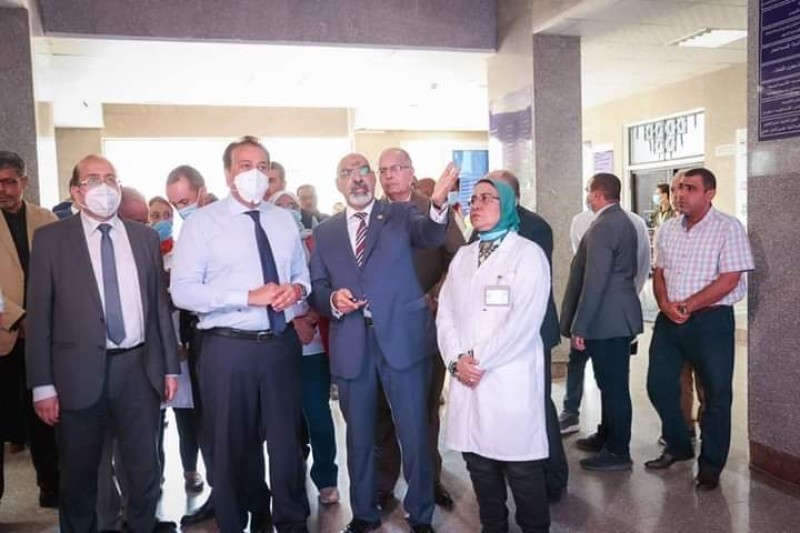وزير الصحة يتفقد مستشفى أبوقير العام 