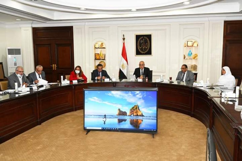 وزير الإسكان يتابع موقف تنفيذ وحدات المبادرة الرئاسية سكن لكل المصريين لمنخفضى الدخل 