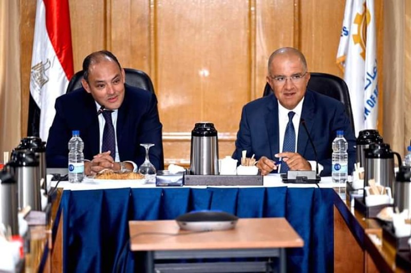 وزير التجارة  يستعرض مع مجلس إدارة اتحاد الصناعات  رؤية الوزارة للنهوض بالصناعة المصرية