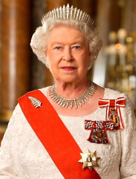الملكة إليزابيث الثانية 