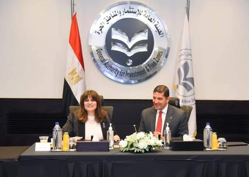 رئيس هيئة الاستثمار يلتقي وزيرة الهجرة لبحث آليات بإنشاء شركة مساهمة للمصريين بالخارج 