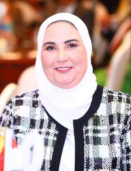 وزيرة التضامن الاجتماعي 