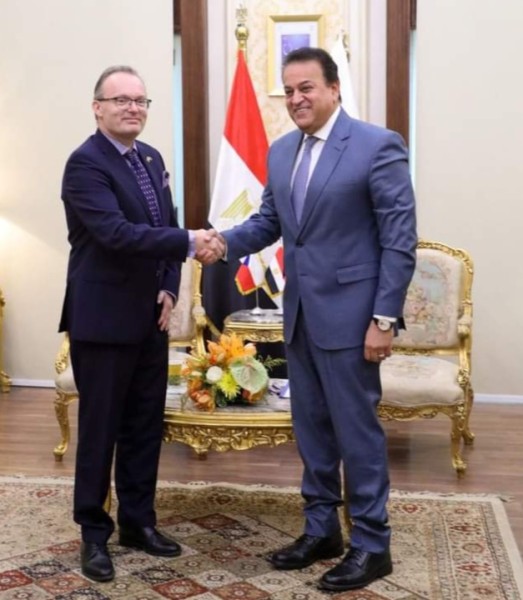 وزير الصحة يستقبل سفير دولة التشيك بمصر 