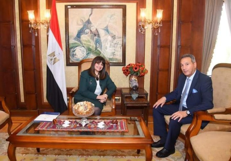 وزيرة الهجرة : البنوك الوطنية تتمتع بمصداقية كبيرة لدى جموع المصريين بالخارج 