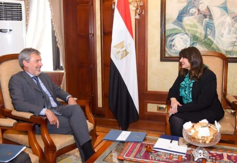 وزيرة الهجرة تستقبل السفير الإيطالي لدى مصر 