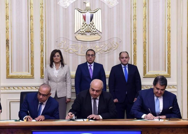 رئيس الوزراء يشهد توقيع بروتوكول تعاون بشأن إنشاء وتشغيل "منصة مصر الصناعية الرقمية" 