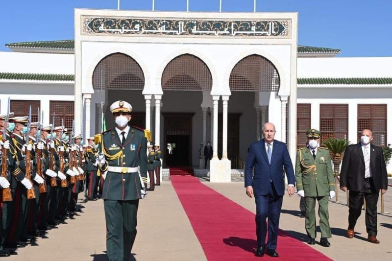 الرئيس الجزائري يتوجه إلى مصر للمشاركة في قمة المناخ بشرم الشيخ