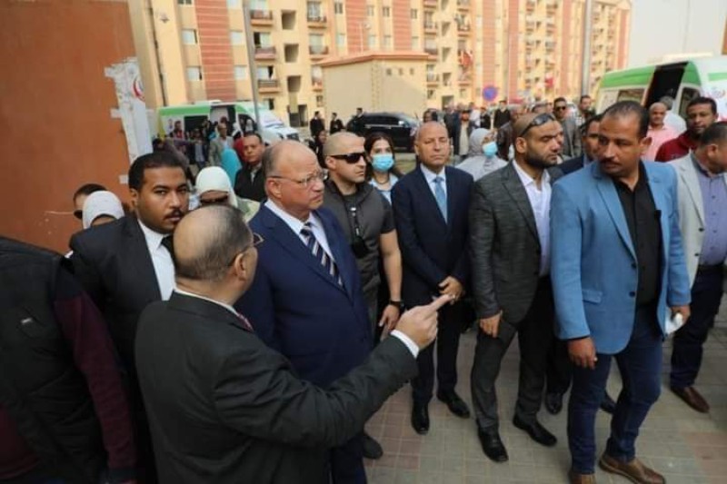 محافظ القاهرة يتفقد مدينة ”معًا” بحي السلام ثان