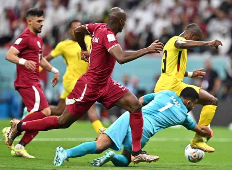 قطر تفتتح مبارياتها في كأس العالم بالخسارة أمام الإكوادور بهدفين نظيفين