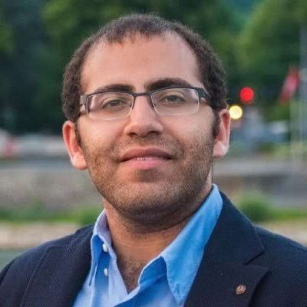 وفاة الكاتب الصحفي محمد أبو الغيط بعد صراع مع المرض