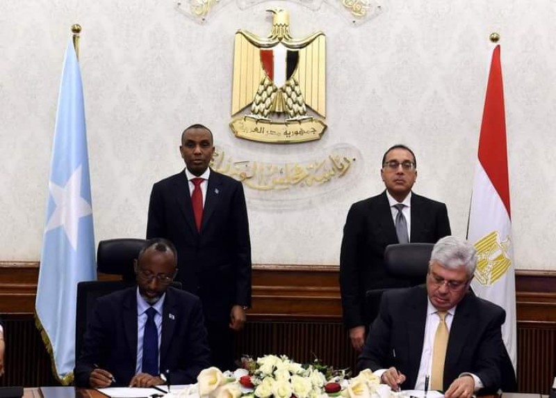 رئيسا وزراء مصر والصومال يشهدان توقيع البرنامج التنفيذي للتعاون في مجال التعليم العالي    