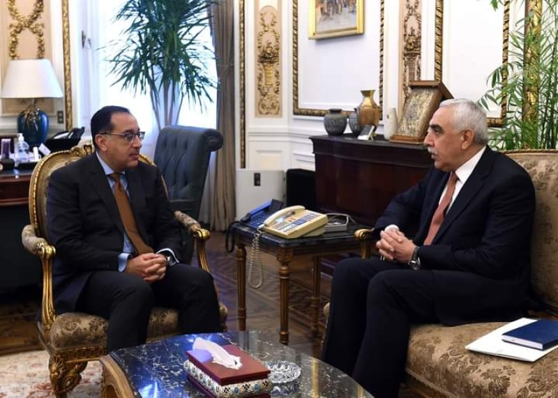 رئيس الوزراء يلتقى سفير جمهورية العراق لدى مصر
