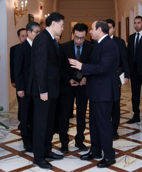 الرئيس السيسي يستقبل وزير خارجية جمهورية الصين