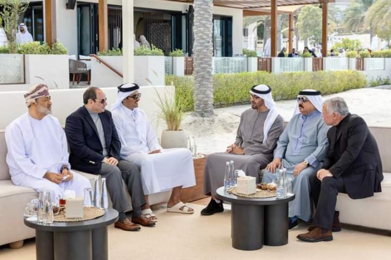الرئيس السيسي يشارك في قمة أبوظبي التشاورية 