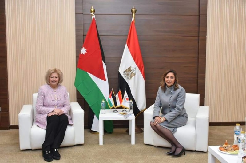 وزيرة الثقافة المصرية تستقبل نظيرتها الأردنية 