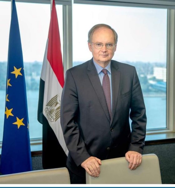 سفير الاتحاد الأوروبي بالقاهرة : البحث والابتكار من الركائز الأساسية للتعاون مع مصر