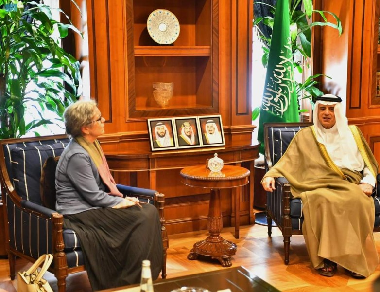 وزير الدولة للشؤون الخارجية السعودي يستقبل سفيرة السويد لدى المملكة