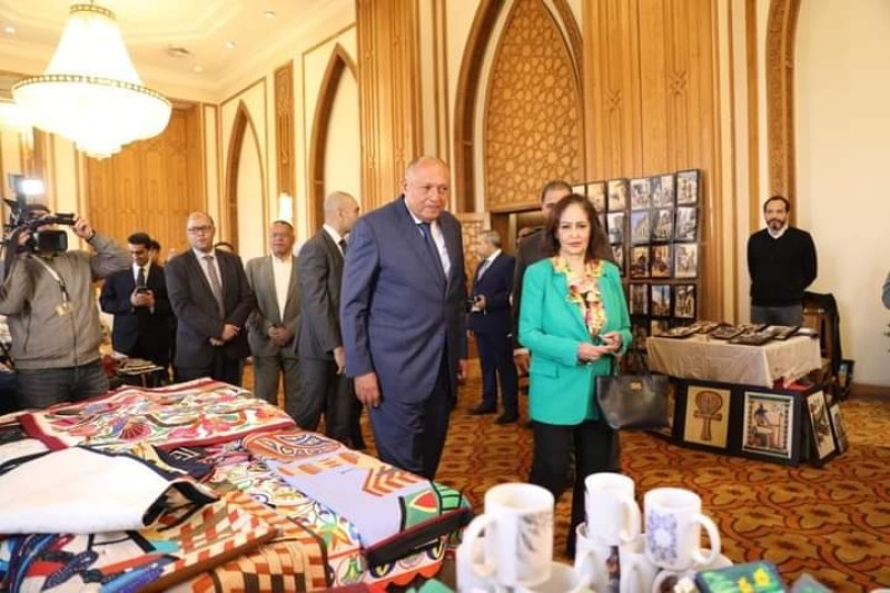 وزير الخارجية يفتتح معرض المنتجات المصرية التراثية " اشترى مصري"