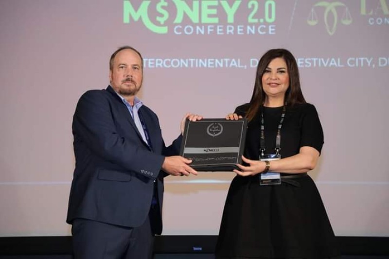 المصرفية البحرينية أميرة اسماعيل تحصد  جائزة " القيادة المتميزة "في  مؤتمر" Money 2.0 " 