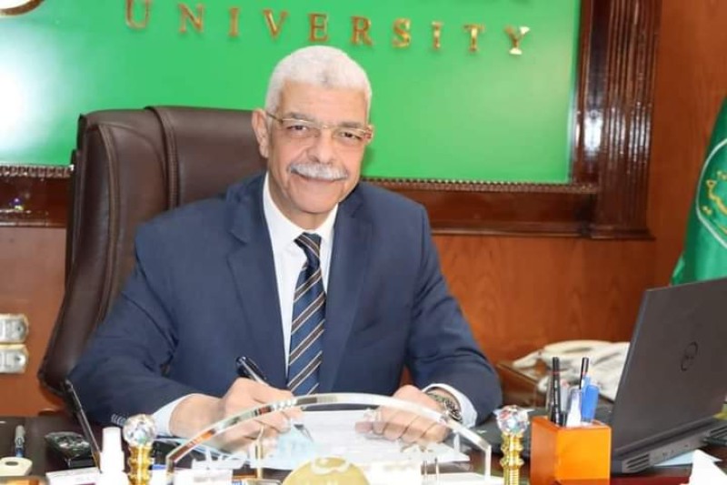 د/أحمد القاصد رئيس جامعة المنوفية 